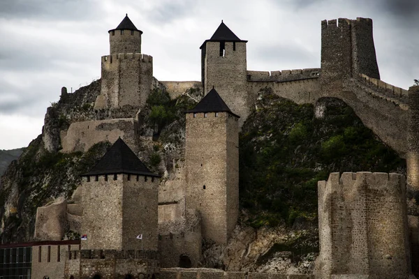 Kale Golubac Sırbistan Manzara Golubac Taki Yaşlı Fort Avrupa Sırbistan — Stok fotoğraf