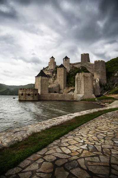 Fästning Golubac Serbialandscape Gamla Fortet Golubac Europa Serbien — Stockfoto