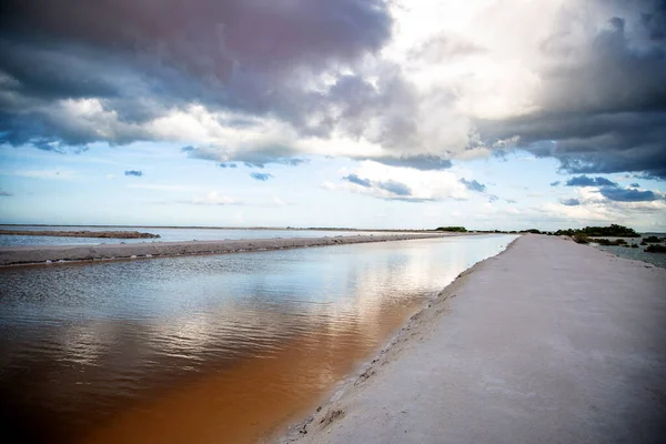 Paisaje Lago México Hermosa Laguna Colorada Lago Sal Rosa Río —  Fotos de Stock