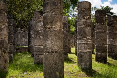 Maya Piramidi Chichen Itza Mexico. Peyzaj. El Castillo Tapınağı manzarası, Chichen Itza Mexico.