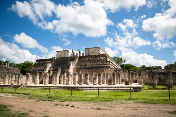 stock image Mayan Pyramid Chichen Itza Mexico.Landscape. View of the El Castillo (Temple of Kukulkan), Chichen Itza Mexico.