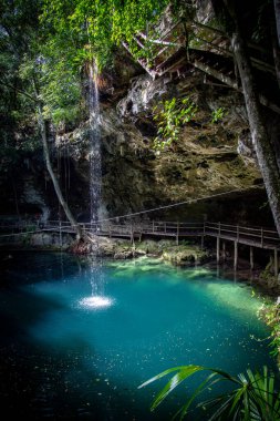 Meksiko 'da sayım. Peyzaj. Meksika 'daki güzel mezarlığın manzarası.