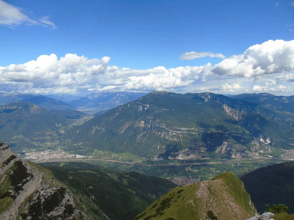 Egy Csodálatos Felirat Egy Nagyszerű Kilátással Nyári Napokon Brenta Dolomitok — Stock Fotó