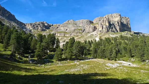 Fantastisk Bildtext Över Bergen Trentino Med Fantastisk Utsikt Till Dolomiterna — Stockfoto