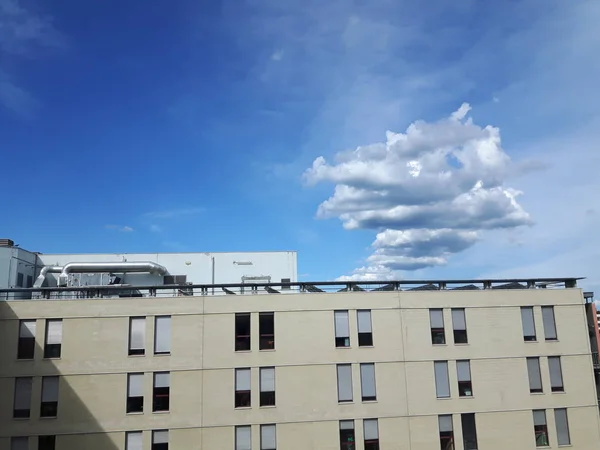 Unas Sorprendentes Construcciones Modernas Del Hospital Asti Utilizando Maderas Vidrios —  Fotos de Stock