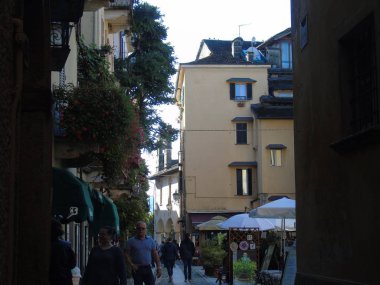 Piemonte içinde göl D'orta sonbahar gün ve eski bazı kırsal kesiminde yazısının şaşırtıcı yolculuk inanılmaz manzaralı