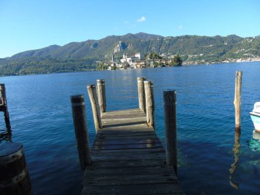 Piemonte içinde göl D'orta sonbahar gün ve eski bazı kırsal kesiminde yazısının şaşırtıcı yolculuk inanılmaz manzaralı