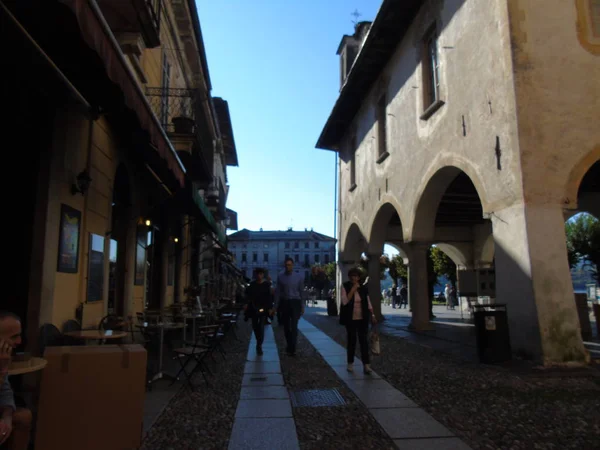 Csodálatos Utazás Piemonte Egy Hihetetlen Kilátás Tóra Orta Őszi Nap — Stock Fotó