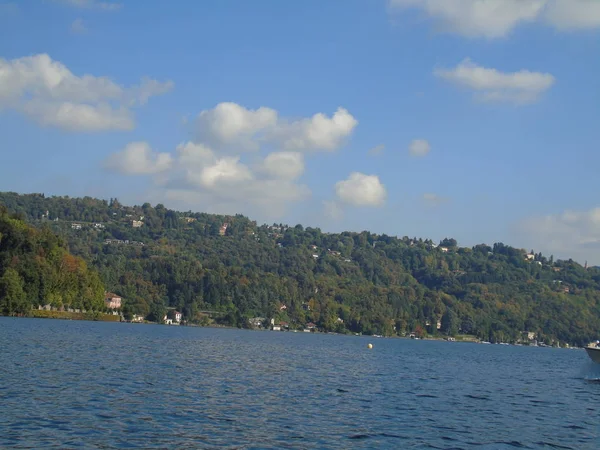 Úžasný Výlet Piemonte Úchvatným Výhledem Lago Orta Podzimních Dnů Titulek — Stock fotografie