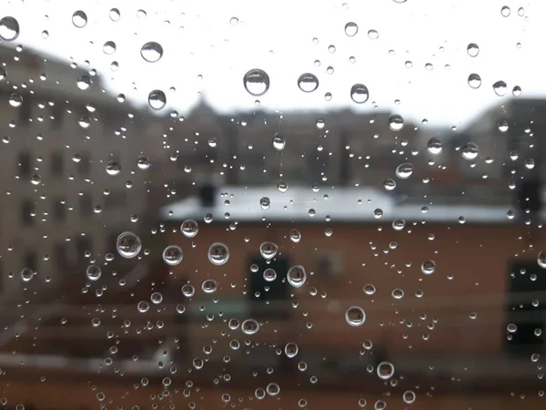 Uma Fotografia Incrível Algumas Gotas Água Sobre Janela Após Chuva — Fotografia de Stock