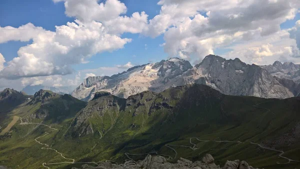 Ένα Καταπληκτικό Λεζάντα Από Βουνά Της Trentino Μια Υπέροχη Θέα — Φωτογραφία Αρχείου