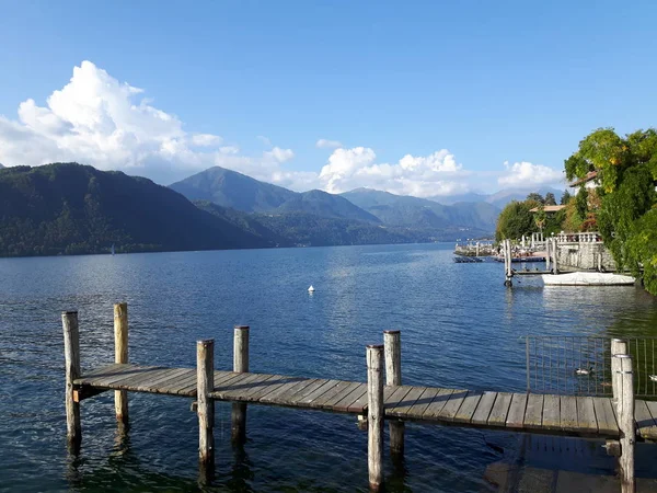 Viagem Incrível Piemonte Com Uma Vista Incrível Para Lago Orta — Fotografia de Stock