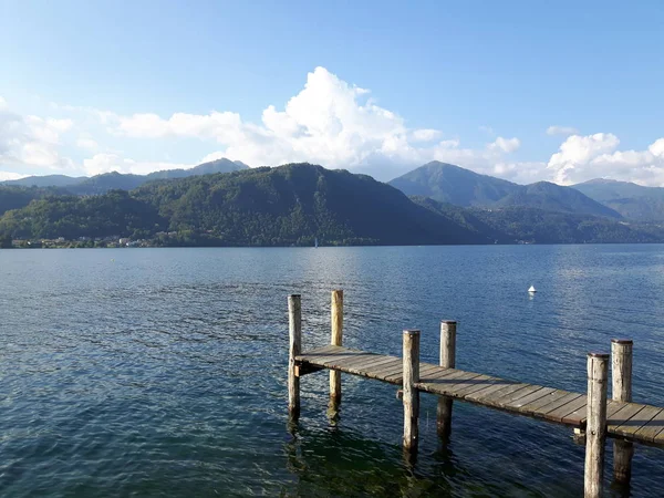 Καταπληκτικό Ταξίδι Στο Piemonte Απίστευτη Θέα Λίμνη Orta Μέρες Του — Φωτογραφία Αρχείου