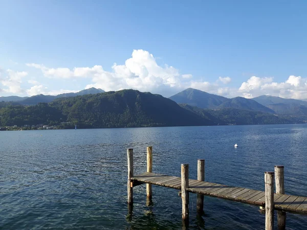 Fantastisk Resa Piemonte Med Otrolig Utsikt Till Den Sjön Orta — Stockfoto