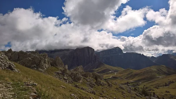 Ένα Καταπληκτικό Λεζάντα Από Βουνά Της Trentino Μια Υπέροχη Θέα — Φωτογραφία Αρχείου
