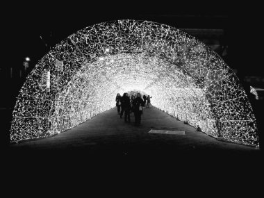 Şehir ve siyah-beyaz ve renkli versiyonu İtalya çevresinde bazı doğa manzara inanılmaz fotoğraflar