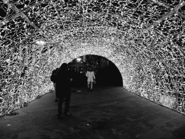 Şehir ve siyah-beyaz ve renkli versiyonu İtalya çevresinde bazı doğa manzara inanılmaz fotoğraflar