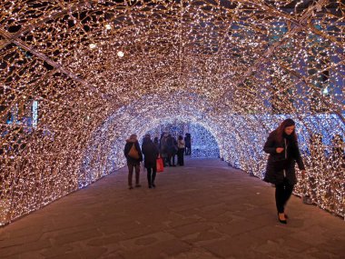Şehir ve siyah-beyaz ve renkli versiyonu İtalya çevresinde bazı doğa manzara inanılmaz fotoğraflar
