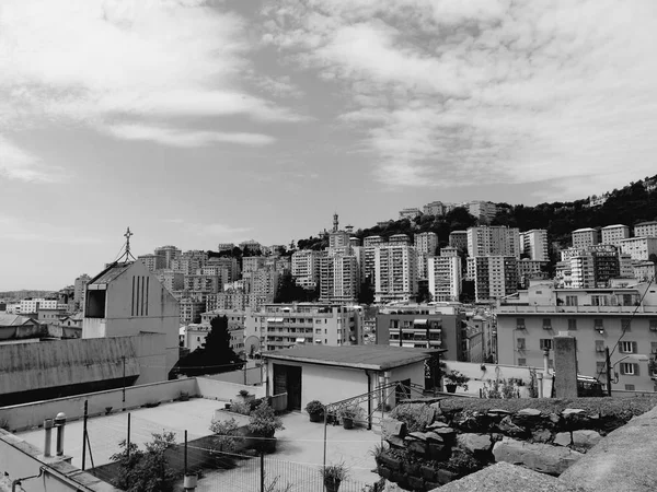 Genova Italië 2018 Een Geweldige Bijschrift Van Wolkenkrabbers Van Stad — Stockfoto