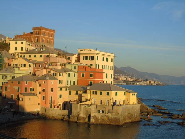 Genova Talya 2019 Bazı Dalgalar Cenova Şehir Denize Sıfır Üzerinden — Stok fotoğraf