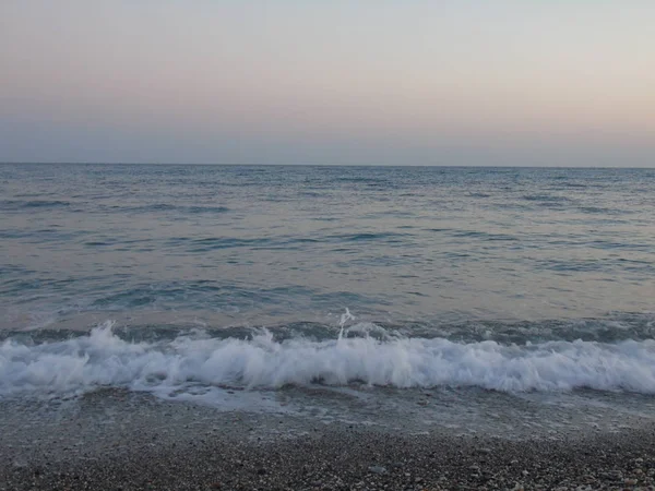 Генуя Італія 2019 Крупний План Великих Хвиль Порушують Узбережжя Лігурії — стокове фото