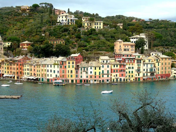 Portofino Itálie Květen 2019 Krásný Portofino Pestrobarevné Domy Vily Luxusní — Stock fotografie