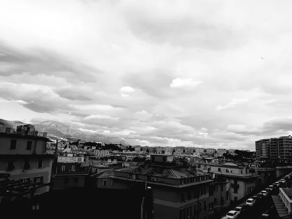 Liguria Talya 2019 Talya Daki Bazı Modern Binaların Siyah Beyaz — Stok fotoğraf
