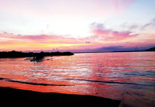 Genua Italien 2019 Sonnenuntergang Horizont Meerwasserlandschaft Sonnenuntergang Meereshorizont Panorama Orangefarbener — Stockfoto
