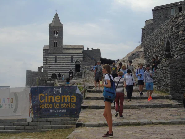 Fantástico Panorama Primavera Cidade Portovenere Esplêndida Cena Noturna Mar Mediterrâneo — Fotografia de Stock