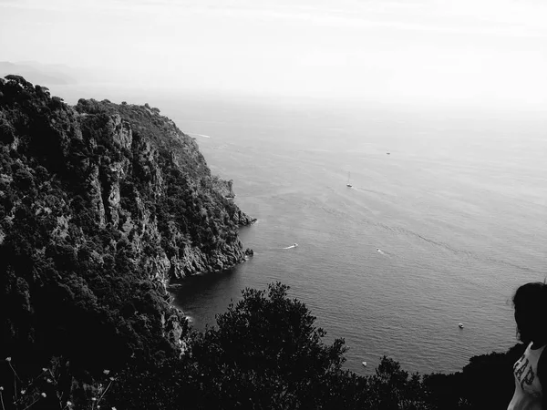 Liguria Talya 2019 Güzel Mavi Gökyüzü Ile Ligurian Sahil Inanılmaz — Stok fotoğraf