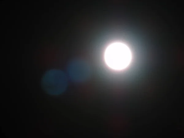 Niesamowita Fotografia Pełni Księżyca Nad Miastem Genua Nocą Wielkim Czystym — Zdjęcie stockowe