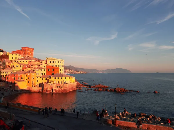 Génova Italia 2020 Hermosa Fotografía Puesta Sol Sobre Mar Reflexión — Foto de Stock