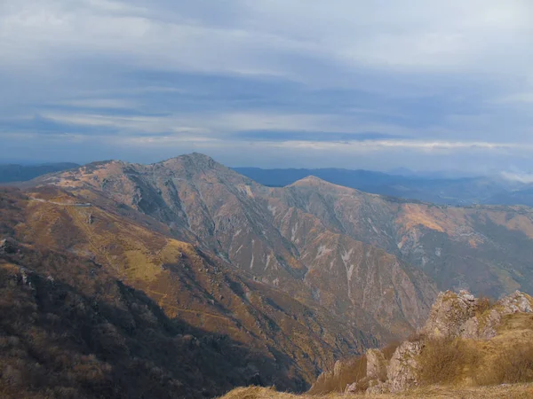 Trentino Alto アディジェ イタリア 2020年6月15日 トレンティーノ アルト アディジェ地域 イタリア ヨーロッパの魔法のドロマイト山脈と美しい高山の場所 — ストック写真