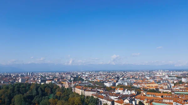 토리노 이탈리아 2020 이탈리아 북부를 토리노의 아름다운 풍경은 과푸른 하늘을 — 스톡 사진