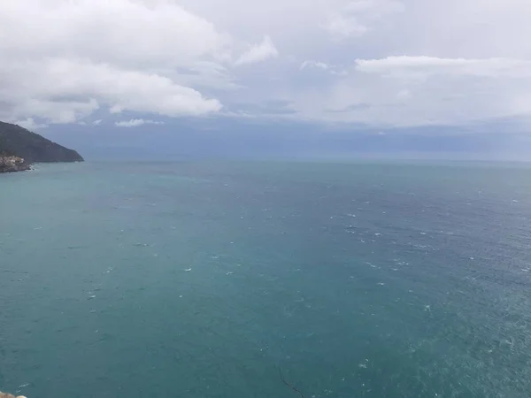 Cinque Terre Italia 2020 Peisaj Frumos Unui Sat Pescuit Coastă — Fotografie, imagine de stoc