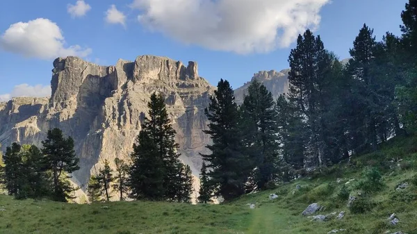 Val Gardena Itálie 2020 Scénická Alpská Krajina Kouzelnými Horami Dolomit — Stock fotografie