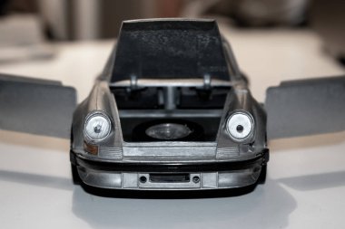 Benim porsche araba oyuncak