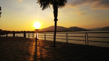 Iseo Gölü manzarası