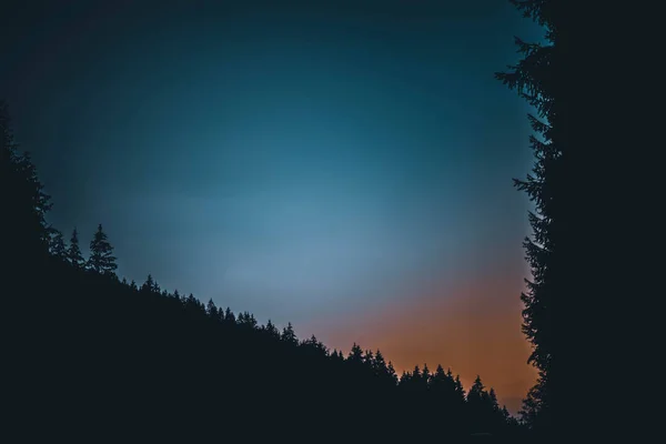 Silhuette Zachód Słońca Włoskich Alpach — Zdjęcie stockowe