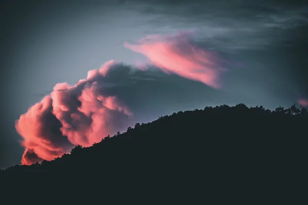 Bellas Nubes Vista Iseo — Foto de Stock