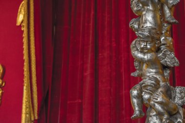 Kraliyet sarayı yatak odası.