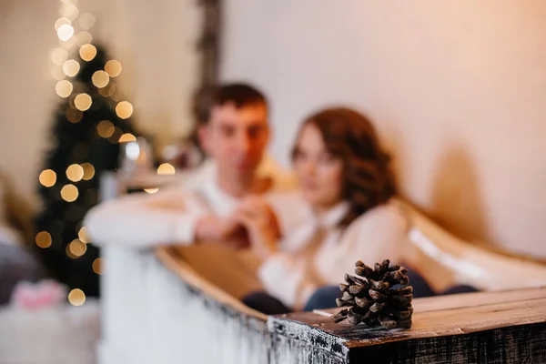 Couple Love Sitting Bathroom Christmas Decor Focus Pine Cone Corner — Stock Photo, Image