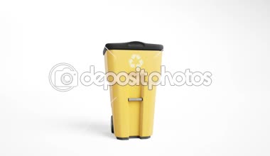 Beyaz arka plan üzerinde izole logosu, geri dönüşüm ile sarı plastik çöp kutusu. Kamera slaytlar yakınındaki çöp tenekesi, nesne için zoom. 60 fps animasyon.