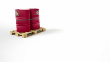 Beyaz arka plan üzerinde izole ahşap palet üzerinde bulunan yanıcı sembolü ile iki metal kırmızı varil. Fıçılar bantla bağlanmış. Kamera kamyon hareketi. 60 fps animasyon.