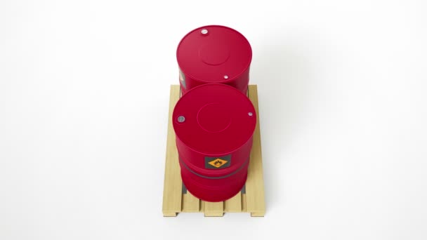 木製パレット上に位置する可燃性シンボルを持つ2つの金属赤いバレルは 白い背景に隔離されています バレルはテープで縛られ 上部に充填剤が付いている カメラの傾き動き Fps アニメーション — ストック動画