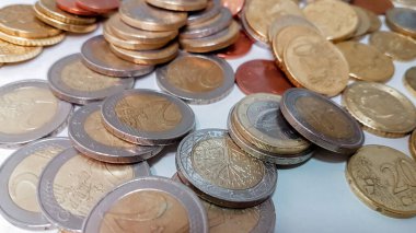 Avro para sıkıntısı arka planda