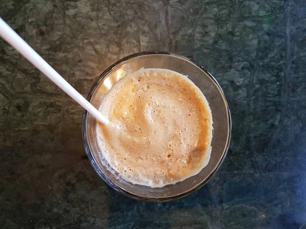 Café Fredo Capuchino Bebida Sobre Fondo Mesa Madera — Foto de Stock