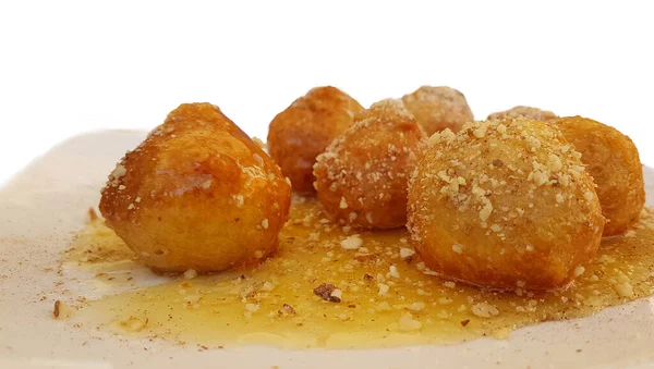 Loukoumades Donuts Com Mel Nozes Grego Turco Comida Tradicional Doce — Fotografia de Stock