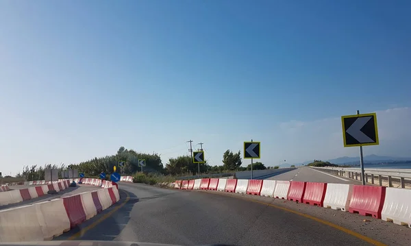 Sinais Tráfego Rodoviário Funciona Para Frente Gira Aktio Grécia — Fotografia de Stock