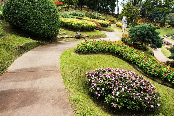 Jardín Doi Tung Royal Villa Chiang Rai Tailandia — Foto de Stock